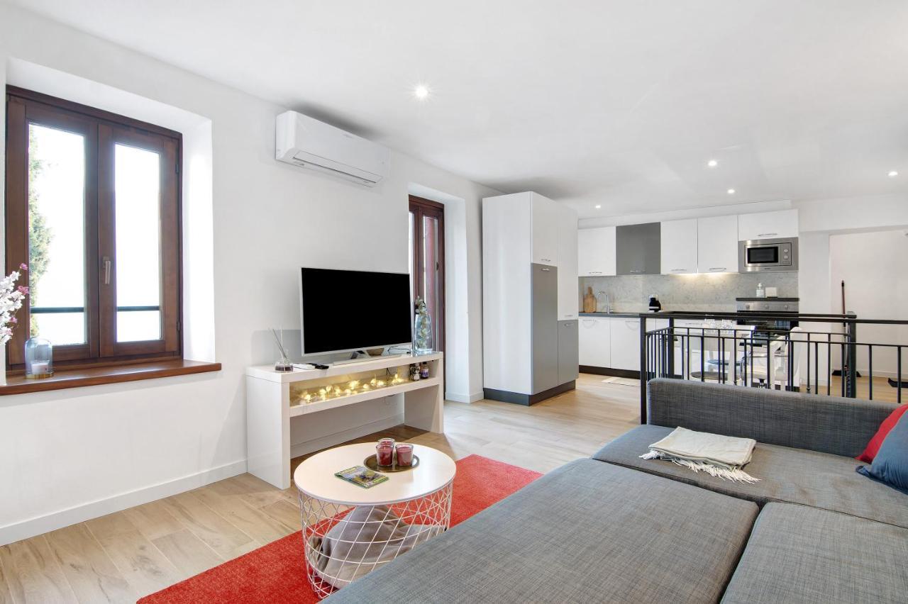 Fogazzaro Lake View Apartment Oria  Kültér fotó